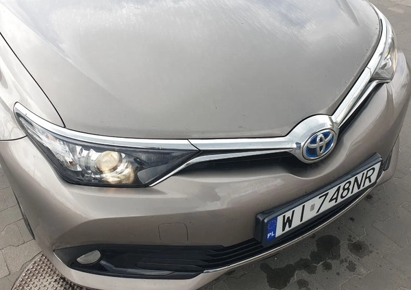 Toyota Auris cena 53505 przebieg: 144000, rok produkcji 2016 z Warszawa małe 121